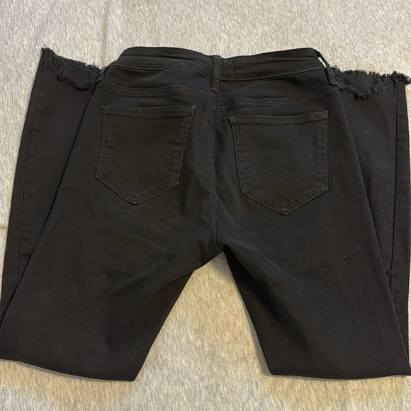 CELLO Crop Denim Ripped Jeans - Picture 4 of 4